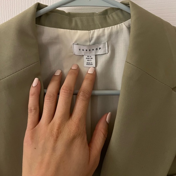 Women's Olive Blazer and Pants Set - Picture 6 of 13